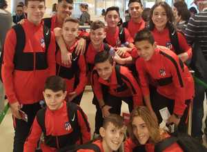 Infantil B rumbo Abu Dhabi