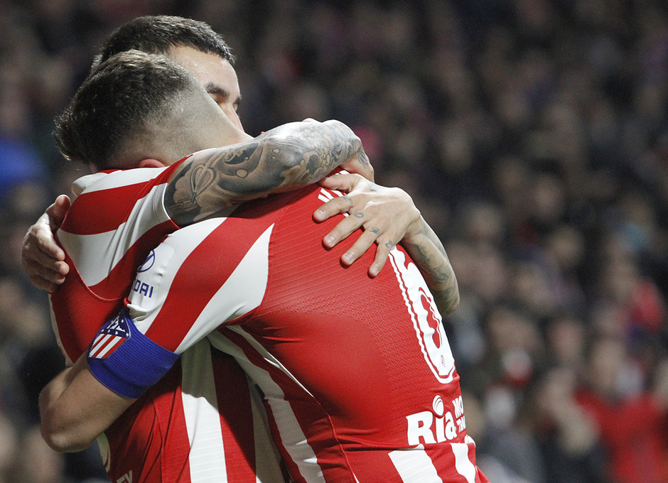 Correa y Koke celebran el gol del Atlético de Madrid (Foto: ATM).