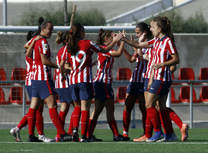 Temp 2020/21 | Femenino B | Piña grupo celebración