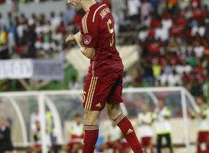 Juanfran celebrada el tanto con el que España derrotó a Guinea Ecuatorial por 1-2 a domicilio