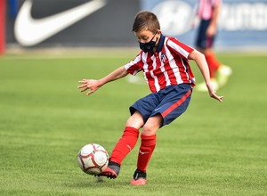 Niño pruebas de acceso