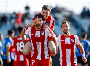 Temporada 21/22 | Tercera RFEF | AD Parla-Atlético de Madrid B | Teddy celebración