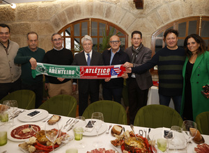 Comida directivas Arenteiro-Atleti