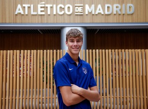 Temp. 23-24 | Fichaje Atlético Madrileño Juvenil A | José González