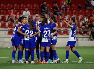 Las nuestras celebran uno de los goles de Sheila