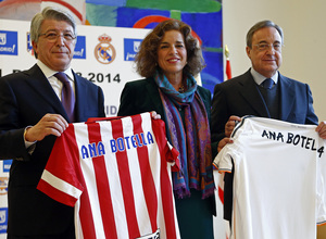 temporada 13/14. Acto. Presentación Seminfinales copa del Rey. Ayuntamiento. Cerezo Ana Botella y Florentino