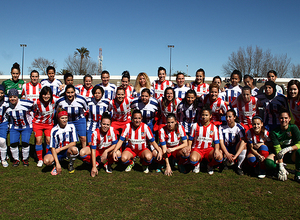 Atlético Féminas 2012-13. Amistoso en Tánger contra el Al Boughaz en un proyecto solidario con la Fundación Atlético de Madrid