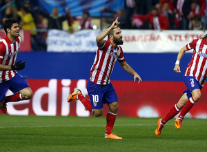 temporada 13/14. Partido Champions League. Atlético de Madrid-AC Milan. Arda celebrando un gol