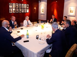 Comida de directivas Oviedo