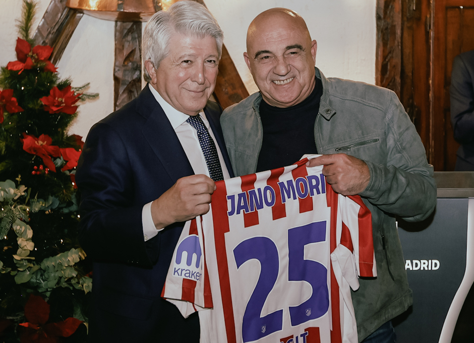 Comida medios homenaje Jano