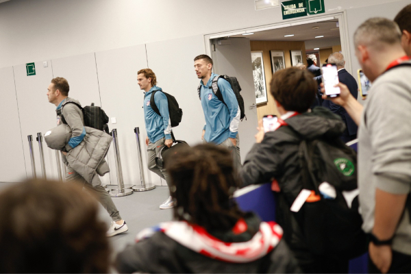 Team Arrival + Partido